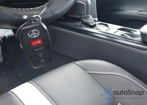 2025 Toyota Camry Se z USA, uszkodzony, nr VIN 4T1DAACK1SU607470